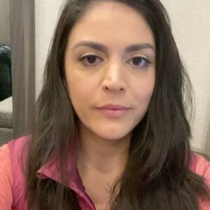 Cecily Strong Instagram - Wow I loved Strolling and the New York PSA. Everything is just perfect. And FYI, I did wonder about how to try to get on that musical piece, for ghoul times sake. It was more wishful thinking than anything, as it turns out snl requires some dang time. So here’s a video I took in my trailer because I’m COOL.
I took too many of these videos.***Editing to say IMA BE BACK LATER BABE****