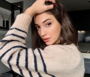 Cemre Gümeli Instagram - Kazaklara giriş yapılmış mıydı?🦦