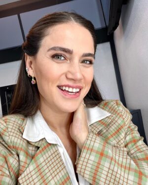 Ceyda Ateş Instagram - #şebeke çekimlerinden bir kare✌️ #digital #trt