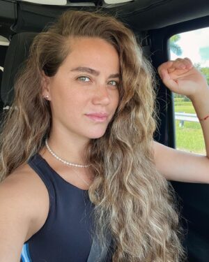Ceyda Ateş Instagram - Güne bu saçlarla uyanmak 😂#örgüyapaç 👍 #nomakeupyesuykusuzluk