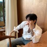 Chanagun Arpornsutinan Instagram - ขอเรียบร้อยนิดนึงครับ