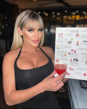Chanel Mack Instagram - #craftcocktails taste better in #paris! Not sure if you can tell but I picked Paloma Pam.