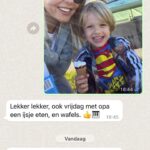 Chantal Janzen Instagram - Tell me you’re óet Limburg without telling me you’re óet Limburg -appverkeer met m’n vader vanochtend. Bij ons gaat ‘t vrijwel altijd over eten❤️ (de ‘Ch’ en de ‘gr’ zijn vanwege tijdgebrek. Want: ‘Tijd is kostbaar en in die paar seconden kun je bijv ook wafels bakken’. En hé, hij appt tenminste 🥹)
