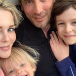 Chantal Janzen Instagram - Deze baby is vandaag 14 jaar geworden. Zijn hele basischooltijd zei er ieder jaar wel een docent: ‘Hadden we maar 30 James’en in de klas’. Uiteraard heb ik daar geen gehoor aan gegeven want dan had ik 30x moeten bevallen. Maar: Ik snap wel heel goed waarom ze dat zeiden. Want met deze lieve leuke grappige creatieve mooie jongen is het al 14 jaar feest. Man wat ben ik trots dat ik zijn moeder mag zijn. ❤️JAMES 14❤️