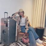 Charlene Choi Instagram - 今個月第二次嚟到星加坡😜 #正 #啱啱又隊咗個海南雞飯 🤤 #做運動係為咗食更多好嘢 😌