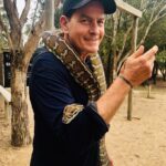 Charlie Sheen Instagram - to the good people of Melbourne and Sydney; thank you! thank you! thank you! nothing but love at every turn! to be continued... ❤️©️❤️ #moonlitsancuary