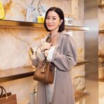 Charmaine Sheh Instagram - Thank you Fendi for having me❣️ Still struggling which bag I should bring tonight 🤔🤔 Peekaboo or Origami. What do you think? @Fendi #FendiSS24