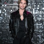 Chase Stokes Instagram - hey siri play lip gloss by lil mama fun lil evening launching the new prisma glass lip gloss with my @armanibeauty family ❤️ #armanibeautypartner