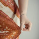 Chelsea Islan Instagram - Selamat hari Kartini bagi seluruh perempuan Indonesia! 🩷 Mari kita terus membangkitkan semangat untuk mewujudkan mimpi-mimpi kita sebagai perempuan yang hebat dan tangguh. Jadilah Kartini bagi diri dan lingkungan kita yang tak kenal lelah untuk berjuang dan saling menguatkan satu sama lain ✨ #HariKartini #SenimanMudaBerkarya #ChelseaIslanxOneFineSky