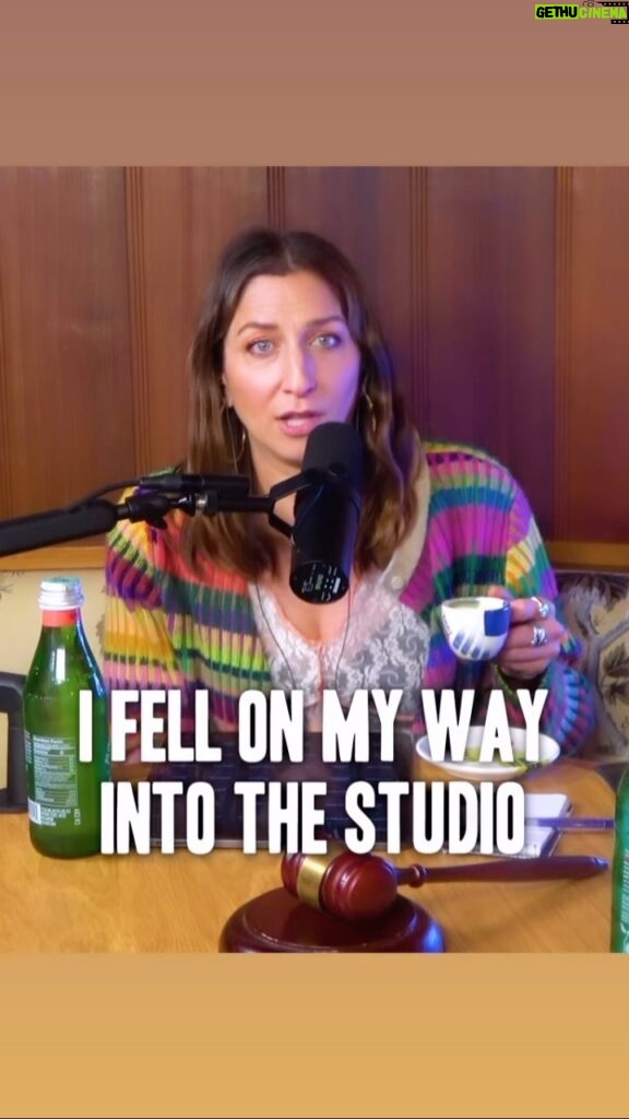 Chelsea Peretti Instagram - SPECIAL FTFD BONUS POD! @bennydrama7 AND @kateberlant ON THE POD talking #FirstTimeFemaleDirector on @therokuchannel now! Here, Benny and I discuss a fall I took RIGHT as I walked in to record! GOTTA BE A GOOD OMEN!!!!