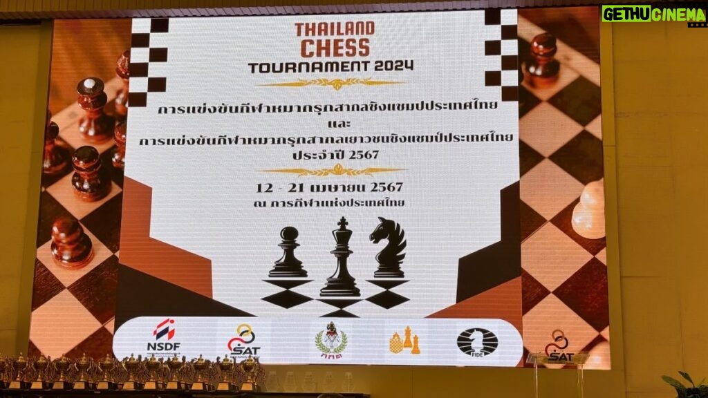 Chidjun Hung Instagram - Thailand Chess tournament♟️สนาม standard ครั้งแรก ของ @thachino ✌🏻 แข่ง 5 วัน เต็มๆ 9 rounds เป็นประสบการณ์ที่ดีมากๆ มามี้อยากบอกว่า ลูกสุดยอดมากๆคับ 💪🏻💪🏻 เรียนรู้ ฝึกฝน พัฒนาตัวเองต่อไป ทำในสิ่งที่ลูกชอบ กีฬาหมากรุก สอนอะไรเยอะเลย ฝึกให้คิด อย่างรอบคอบ วางแผน หลายๆแผน อดทนมากกๆๆ มามี้ชื่นชมจริงๆ🫶 พี่โน่ใจเย็น ควบคุมอารมณ์ รู้แพ้รู้ชนะ ได้เรียนรู้จากข้อผิดพลาด สู้ต่อไป enjoy every match nakapp 🫰 มามี้จะคอยส่งพลังงง กำลังใจน้าา