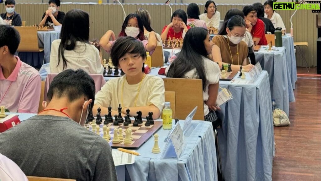 Chidjun Hung Instagram - Thailand Chess tournament♟️สนาม standard ครั้งแรก ของ @thachino ✌🏻 แข่ง 5 วัน เต็มๆ 9 rounds เป็นประสบการณ์ที่ดีมากๆ มามี้อยากบอกว่า ลูกสุดยอดมากๆคับ 💪🏻💪🏻 เรียนรู้ ฝึกฝน พัฒนาตัวเองต่อไป ทำในสิ่งที่ลูกชอบ กีฬาหมากรุก สอนอะไรเยอะเลย ฝึกให้คิด อย่างรอบคอบ วางแผน หลายๆแผน อดทนมากกๆๆ มามี้ชื่นชมจริงๆ🫶 พี่โน่ใจเย็น ควบคุมอารมณ์ รู้แพ้รู้ชนะ ได้เรียนรู้จากข้อผิดพลาด สู้ต่อไป enjoy every match nakapp 🫰 มามี้จะคอยส่งพลังงง กำลังใจน้าา