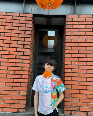 Chidjun Hung Instagram - 4chi 🫶 ลูกๆ 4 คน 4 แบบ 4 สไตล์ จริงๆ 😆 ไม่มีคนไหนเหมือนกันเรยย โตแล้วว ชัดเจนมาก🙄 แม่ต้องปรับโหมด 4 โหมด อยากแยกร่าง วันละล้านรอบ🤣🤣 ฟิวบ่น แต่รักนะจ้ะ ♥️รักทั้ง 4 แบบ เยย แต่ละวันมีเรื่องให้มามี้เรียนรู้55 สนุกทุกคนเลยย #mamiiof4babies