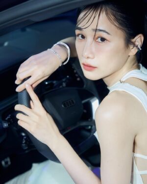 Chien Hung Thumbnail - 15.8K Likes - Most Liked Instagram Photos