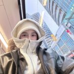 Chien Hung Instagram - // 一些四、五月的片段 🫧✨☀️ P1.外食完還是要回家烤披薩 😆 P2.最後一天的自拍 P3. #失礼だな純愛だよ P4.吃完beaverTails 又開了短直播的千 P5.陰天 🥹 P9.飛了15個小時後 終於看到早上五點的台灣 P10 bye bye #千在加拿大
