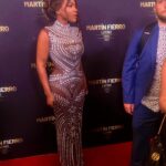 ChikyBomBom Instagram - Feliz y agradecida de que mi trabajo y mi trayectoria desde @OJOSDEMUJER haya sido tomado en cuenta en los premios #MARTINFIERRO nominada como revelación del años mil gracias a toda la organización, al equipo y a todos ustedes GANAMOS FAMILIA 🤩❤️🙏🏾 @benditoclosetstyle @odalysmarino @luis__hairstylist