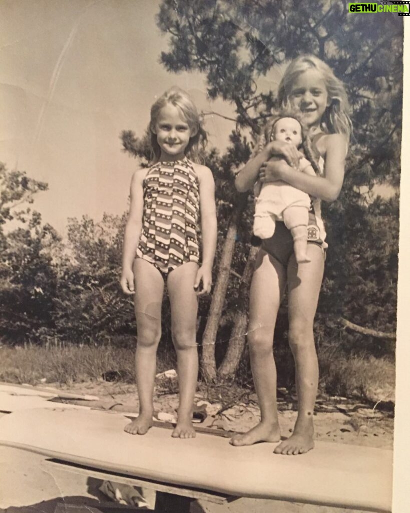 Chloë Sevigny Instagram - #fbf #littlegothgirl with my favorite dolly, a one legged charmer who was my grandmothers. Pictured here at Weed Beach windsurfing section with little pal Lucy.