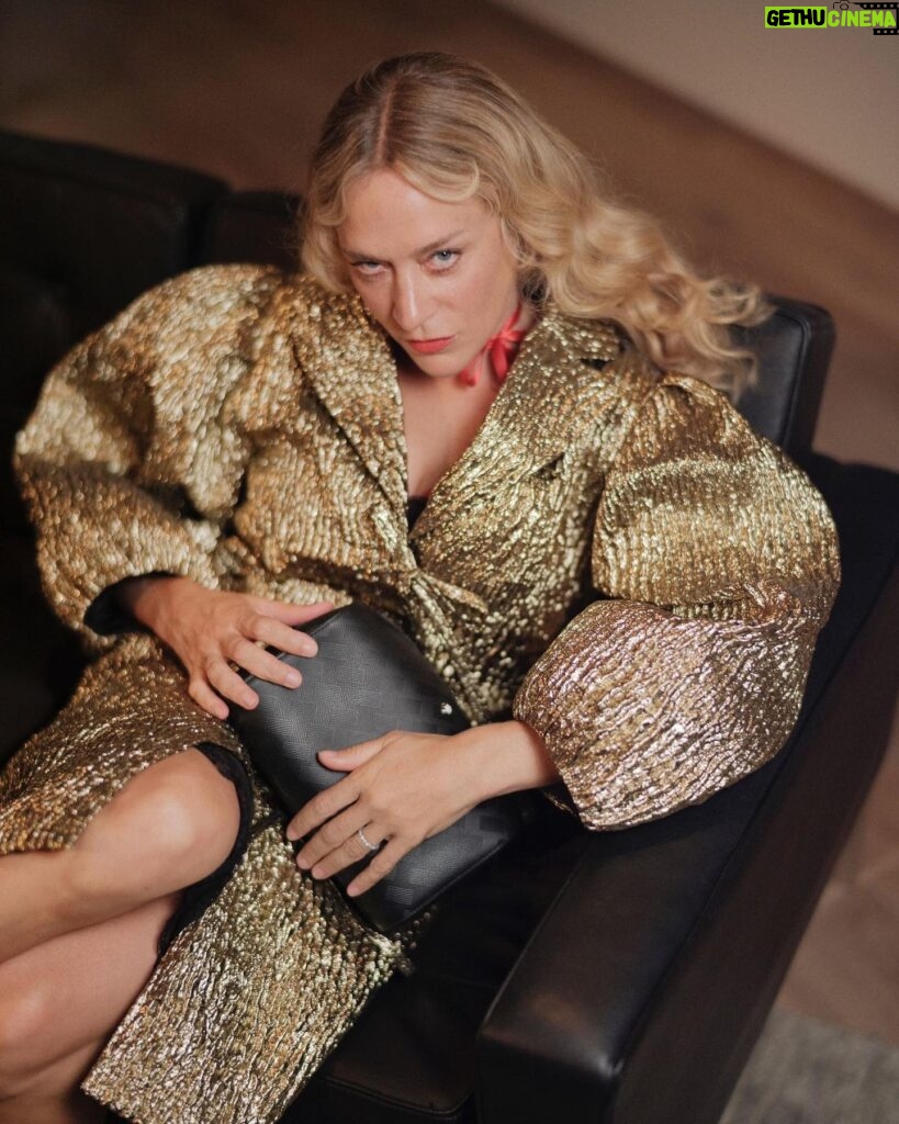 Chloë Sevigny Instagram - More fashion! Thank you #Montblanc #MontblancLibrarySpirit #InspireWriting @montblanc We love libraries and writing instruments! Did anyone happen to grab our customized notebooks? One said CHLOË and one said Lizzi! 📸 @virgile.guinard Dress @simonerocha_ Make up @kabukinyc Hair @evaniefrausto