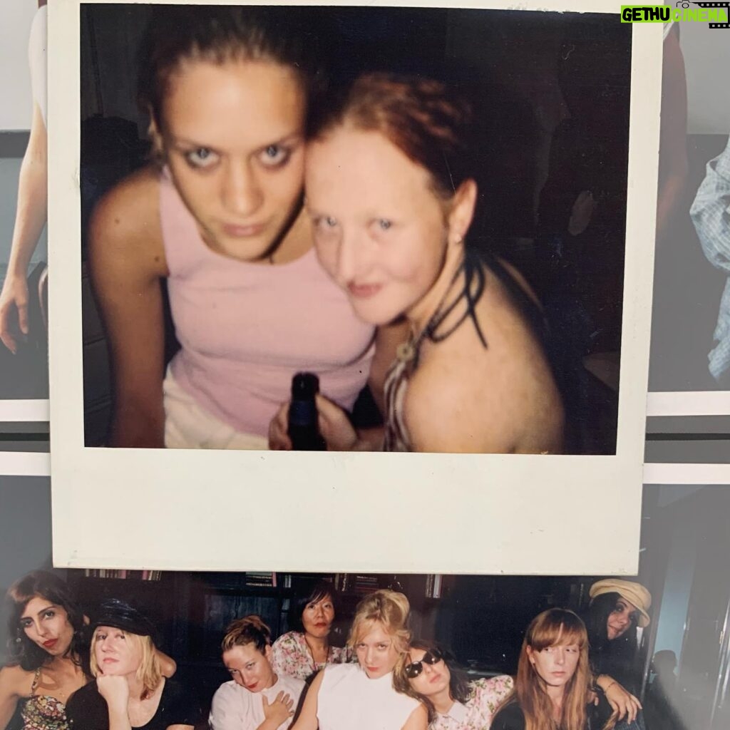 Chloë Sevigny Instagram - Missing you @alannalannibug we hold you in our hearts and on our minds till we meet again. 🕯 Aug 7, 1977~Jan 31, 2021