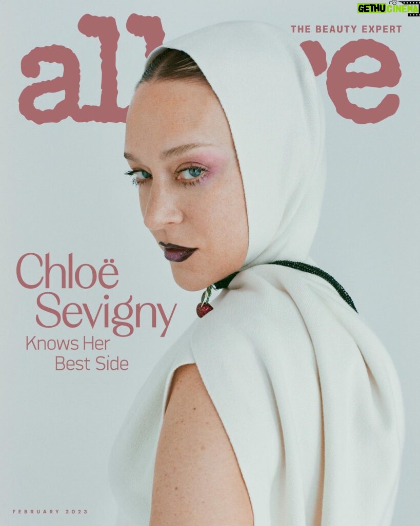Chloë Sevigny Instagram - Thank you @allure Welcome to the new digital issue. 🍒 EIC: @jcruel Writer: @brennankilbane Photographer: @andrew_vowles Stylist: @thetrillestb Hair: @joeygeorge Makeup: @yumilee_mua