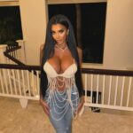 Chloe Khan Instagram - Head to toe in @FashionNova PIC 1,2OR3? Top : Pearls On Pearls Bralette - Ivory Jeans : Then And Now Flare Jeans - Light Wash