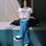 Choi Hee-jin Instagram - 🌞