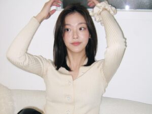 Choi Hee-jin Instagram - 💋
