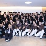 Choi Yeon-jun Instagram - TOMORROW X TOGETHER WORLD TOUR IN SEOUL 이번 공연을 위해 그 어느 때보다도 고생 많이 해주신 우리 회사 가족분들, 스태프분들, 댄서분들 그리고 우리 멤버들 너무 감사하고 무엇보다 우리 모아 고맙고 사랑합니다❤️ 남은 투어도 기대해 주세요!🔥