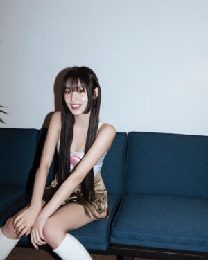 Choi Yun-jin Instagram - 주말에 뭐해?