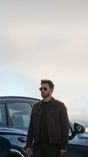 Chris Evans Instagram - Lights, range, action. Join @ChrisEvans on a journey into the next era of electric premium mobility. Meet the all-new fully electric Audi Q6 e-tron. #Q6etron

#Audi #VorsprungDurchTechnik #eMobility #ChrisEvans
——
*Audi Q6 e-tron quattro: Combined electric power consumption in kWh/100 km: 19.6-17.0; combined CO₂ emissions in g/km: 0. CO₂ class: A.