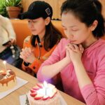Chrissie Chau Instagram - 🧏🏻‍♀️ #齊齊病🦁🐨 #齊齊生日會👯‍♀️🎂 #膝頭哥你幾時肯好 #thegreatmistake
