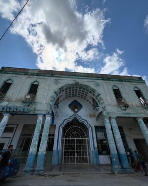 Chrissie Fit Instagram - While in Cuba, I visited the town where the Fit family was from, Guanabacoa. I met the few relatives we still have there, whom I’ve only ever spoken to through WhatsApp. They treated me with such love, kindness, and care. It was like I’d known them all my life. Thankfully, the woman who now lives in my family’s old home (pictured here) was happy to give us a tour inside. 

While the house has changed and deteriorated with time, I can still picture where my grandfather played dominos on the front porch and where the Christmas tree was set each year — in front of the three columns in the living room, now partially blocked by new stairs. I only cried like, five times. 

Picture Descriptions:
1 & 2. The Fit Family Home - Where my grandfather, grandmother, dad, uncle, great grandfather, great grandmother, great aunts, and great uncle lived (a total of 9 Fits!). 
3. The living room 
4. The back of the house
5. Some of my remaining family in Cuba 
6. My uncle dressed as a ______ (any guesses?) and my grandfather (second from the right) with his friends 
7. My dad when he was a baby in Guanabacoa 
8. Cine Teatro Carral - The now abandoned movie theater where my grandfather watched what would become his favorite movie, King Kong
9. What was once the courthouse in Guanabacoa where my grandparents got married, now in ruins
10. My grandfather’s favorite niece, resembling my grandfather 

#Cuba #ReturnToMyRoots #CubanHeritage #Guanabacoa #FamilyHistory #FamilyHome #Family
