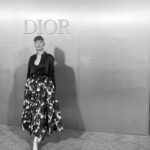 Christian Serratos Instagram - 🍸 Nyc 🍸 @DiorBeauty @Dior #JadoreDior #FlowersAreGold