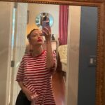 Christian Serratos Instagram - ⚠️ Virgo season - Lo siento
