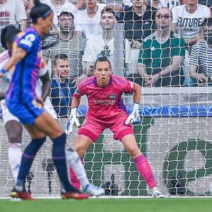 Christiane Endler Instagram - Si lo puedes soñar, lo puedes lograr 🏆🥇 @wchampionsleague @olfeminin