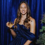 Christiane Endler Instagram - #Ad December is here, cheers! 🥃 #BlueLabel @johnnie_walker_chile #menoresniunagota
