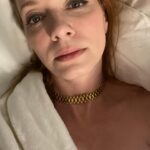 Christina Hendricks Instagram - Week wrap up @theformosa @italiansdoitbetter @desire_musicofficial @thedandywarhols @calla @fondatheatre @partlowofficial #victoriannecklace