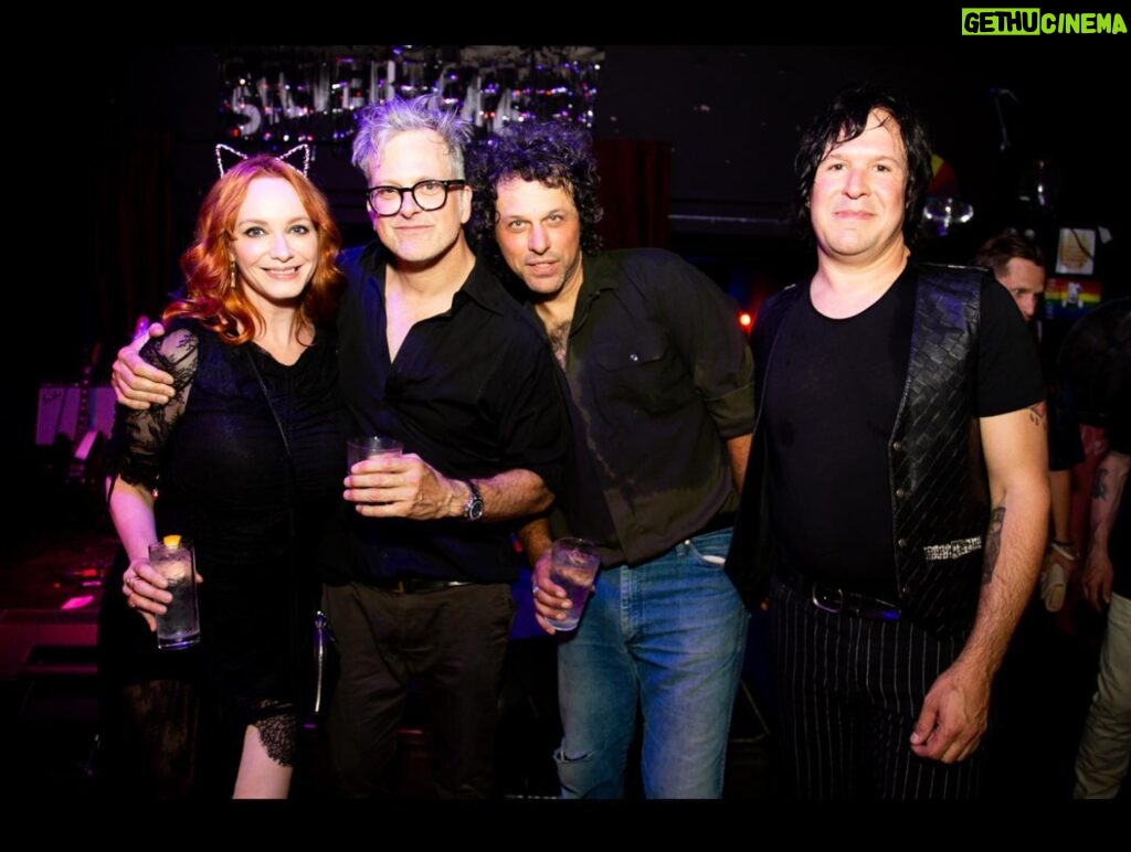 Christina Hendricks Instagram - Love you guys @thesilverlakelounge @housewithapool @thewarlocks @desire_musicofficial