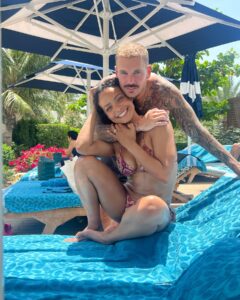 Christina Milian Instagram - When Mom & Dad get a break from parenting TO BE KIDS ourselves. @wildwadiwaterpark 💦