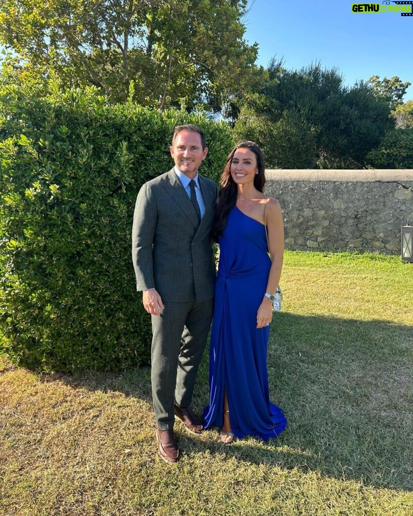 Christine Lampard Instagram - A beautiful wedding in such a beautiful place! Congratulations @sharoncanu @theofficialac3 ❤️