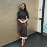 Christine Lampard Instagram – Thank you for having me @thismorning and thank you @dermotoleary for looking after me 🌲🥰 top from @reserved skirt @zara