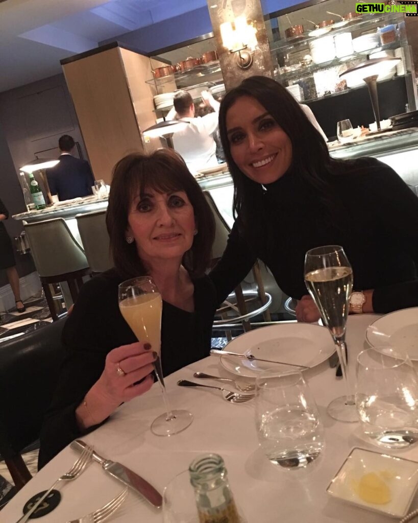 Christine Lampard Instagram - To the best mummy we could ever have wished for. And the best granny too! Sending love to all who struggle today for whatever reason ❤️