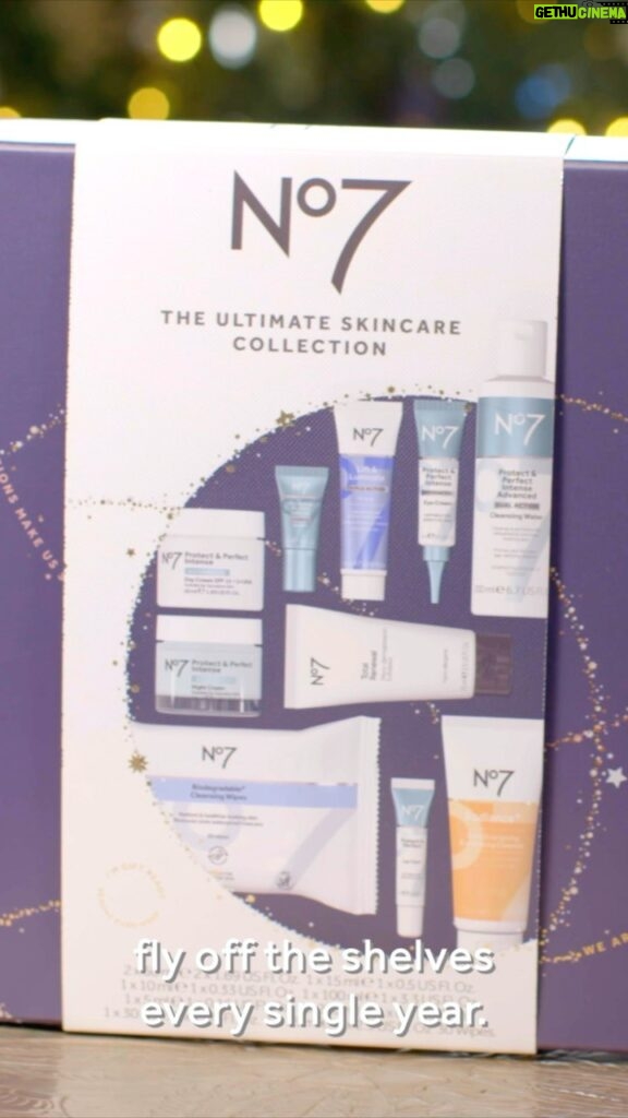 Christine Lampard Instagram - Let the festivities continue! 🎁 If the advent calendars weren’t enough for you, @no7uk are back and better than ever with @bootsuk’s biggest gift offering this festive season - The Ultimate Skincare Collection Star Gift😍 Inside this AMAZING gift is 9 most iconic & much loved skincare products from No7 worth a whopping £140! I have had a peek inside, and I can confirm this is not one to be missed. Keep your eyes peeled for tomorrow on my Stories where you can shop the gift exclusively online at Boots for just £41 for one week only. You’ll have to be quick though as this will sell out… see you tomorrow on the Boots website! AD