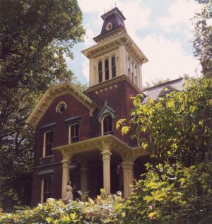 Christine McConnell Instagram - Just moved into this INCREDIBLE old mansion in Upstate NY ✨🔥✨

The trip leaving CA and arriving at the house is live on YouTube and an EERIE candlelight tour of the mansion is now on Patreon! 👀🎉

Follow the Link in my bio to watch them both... ✨