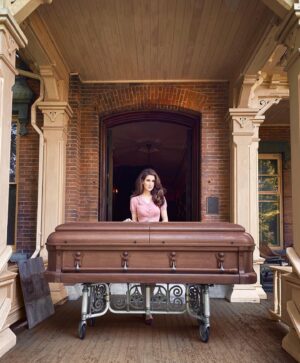 Christine McConnell Instagram - My antique Marsellus Casket arrived just in time for Fall 🍁⚰️🍁

My friends @Michael5952 and his wonderful daughter @Carolannkregel (who are a father/daughter team of Morticians) were able to find this eerie treasure for me ♥️☠️♥️

They were even amazing enough to include a beautifully well worn embalming table, which Ive set up in the basement! 🍂👻🍂