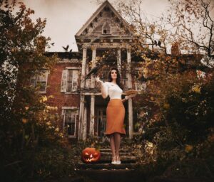 Christine McConnell Instagram - I shot this in front of a decayed old mansion four years ago, when the idea of actually getting to live in one was just a distant dream 🕷🎃🕷