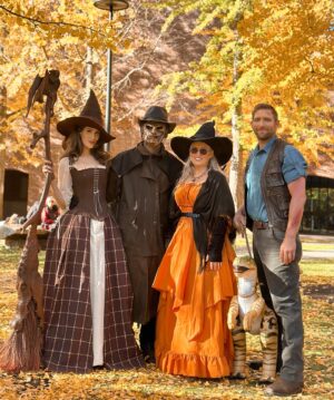 Christine McConnell Instagram - Had an amazing time in #salem for Halloween this year with my Mom, Brother and Captive 🍁🎃🍁

The making of this broom is featured in a brand new episode on YouTube and the costume making episode is up on Patreon 🥳

Thank you so much to Kirstie from @Blackcraftcult for the eerie midnight tour of your incredible shop on Essex St ✨☠️✨

#halloween #salemjack