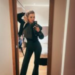 Christine McGuinness Instagram - There’s something in the air about 2024 that’s giving ‘slightly unhinged but happy’ and I’m here for it 😎 Some “life lately” 📸