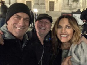 Christopher Meloni Instagram - #Makingduntime on #svu with @therealmariskahargitay and @campanellajuanjose
