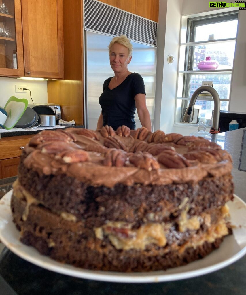 Christopher Meloni Instagram - So this was my day: I worked out with this one @dante_melonii The other one @sophiaemeloni face timed Then I arrived home to be greeted by this beauty that was baked by the greater/greatest beauty @sherman.meloni Grateful for health Grateful for my family Grateful for the time I have Grateful for the ppl that surround me Grateful for all the well wishes #Gratitude #thegiftsthatmatter